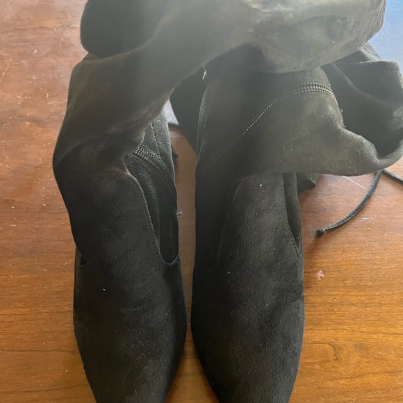 No Doubt New Over the knee boot. - Picture 3 of 3